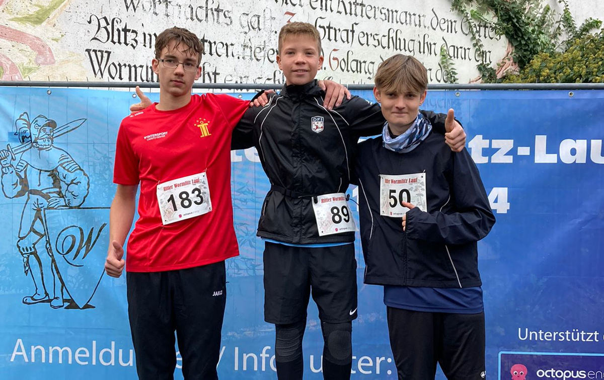 Flinkes Jugend-Trio beim Lauftreff