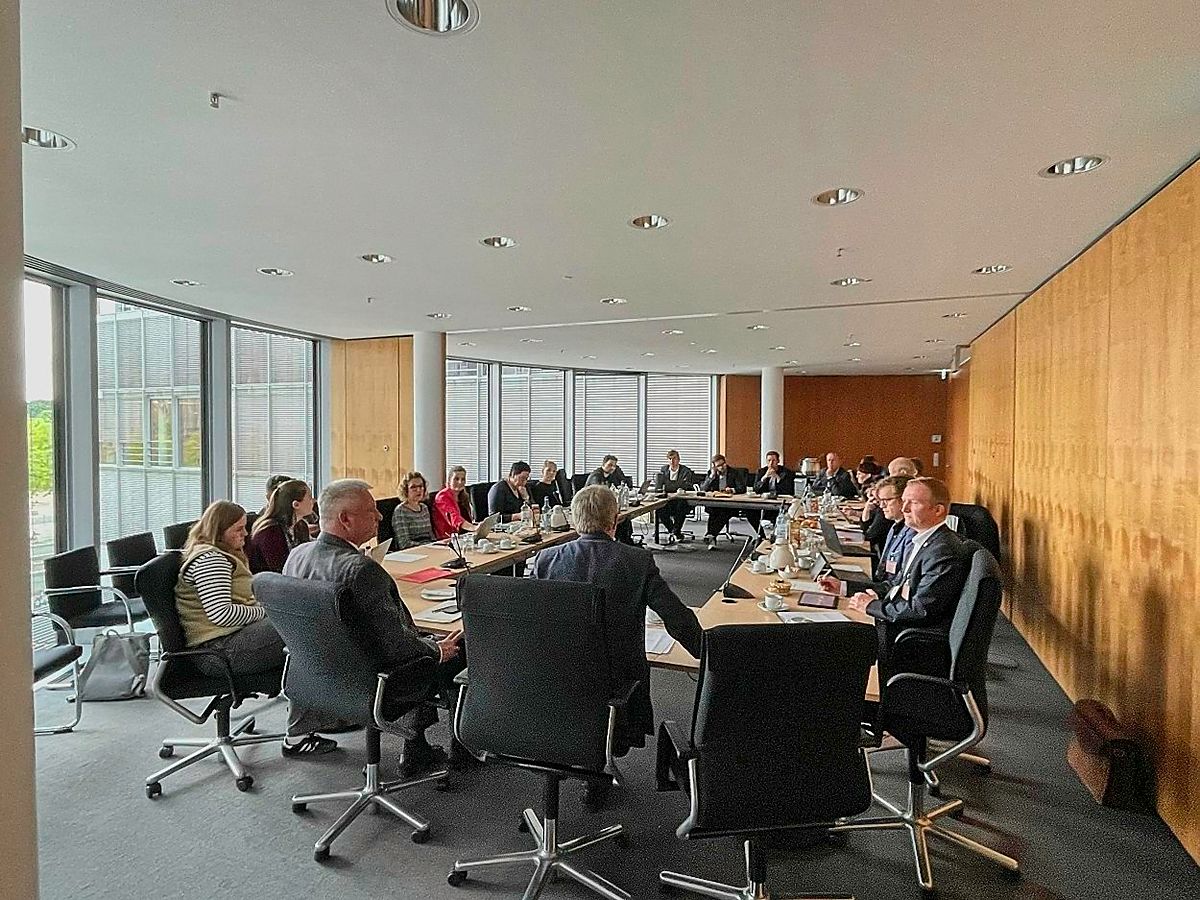 Bürgermeister besuchen die neuen Koalitionäre
