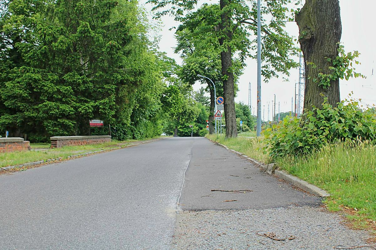 Asphalt gegen Schranken-Verstopfung