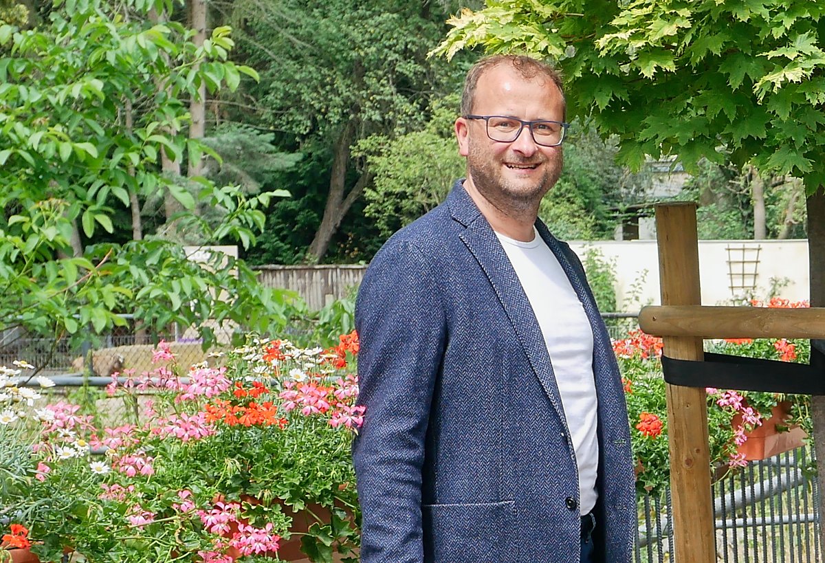 Man sieht Zoo-Kultur-Geschäftsführer Arthur Kusber.
