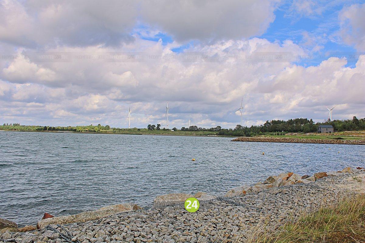 Man sieht den Partwitzer See.