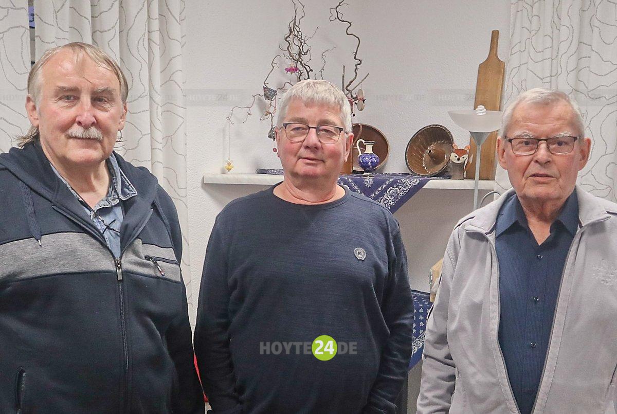 Man sieht Reinhardt Schneider, Ulf Fischer und Ralf Dieter Heiderich.
