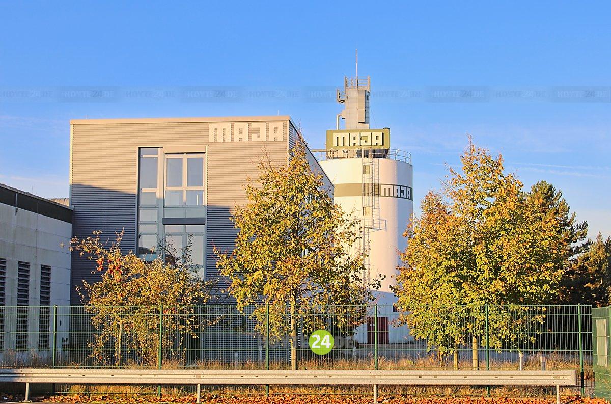 Man sieht das Maja-Werk.