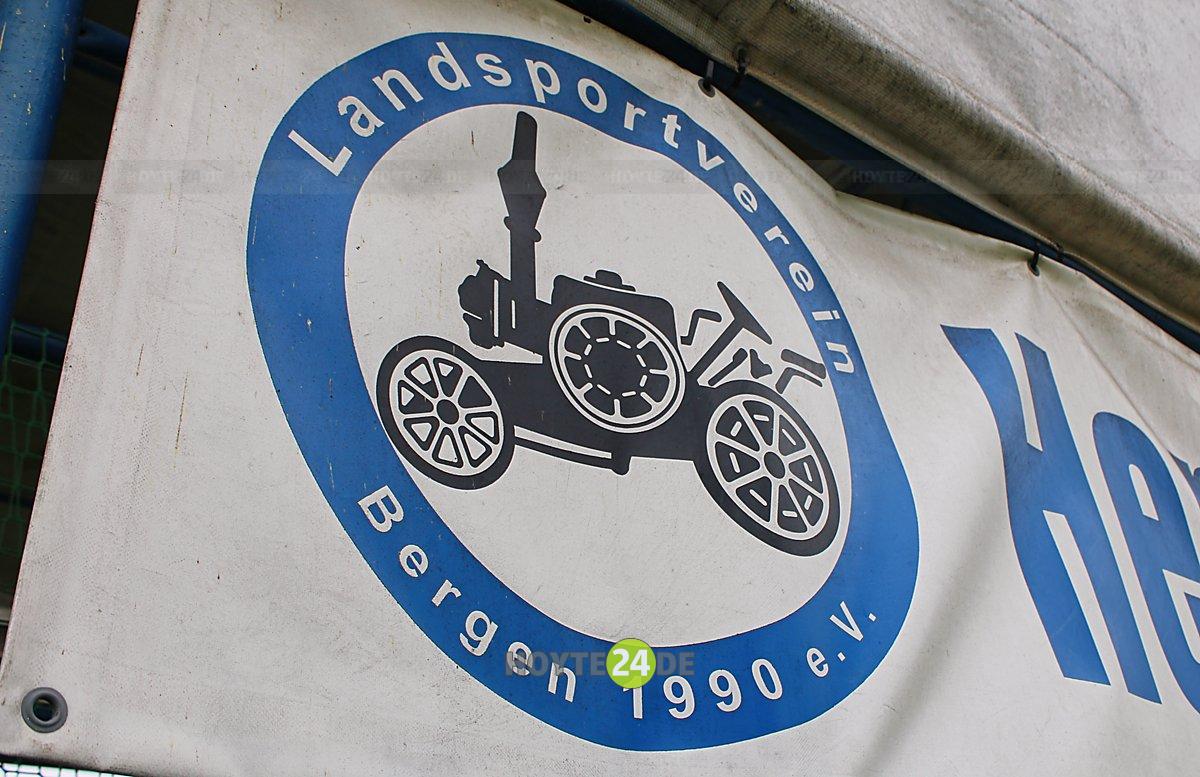 Man sieht das Emblem Landsportverein Bergen 1990 e.V.