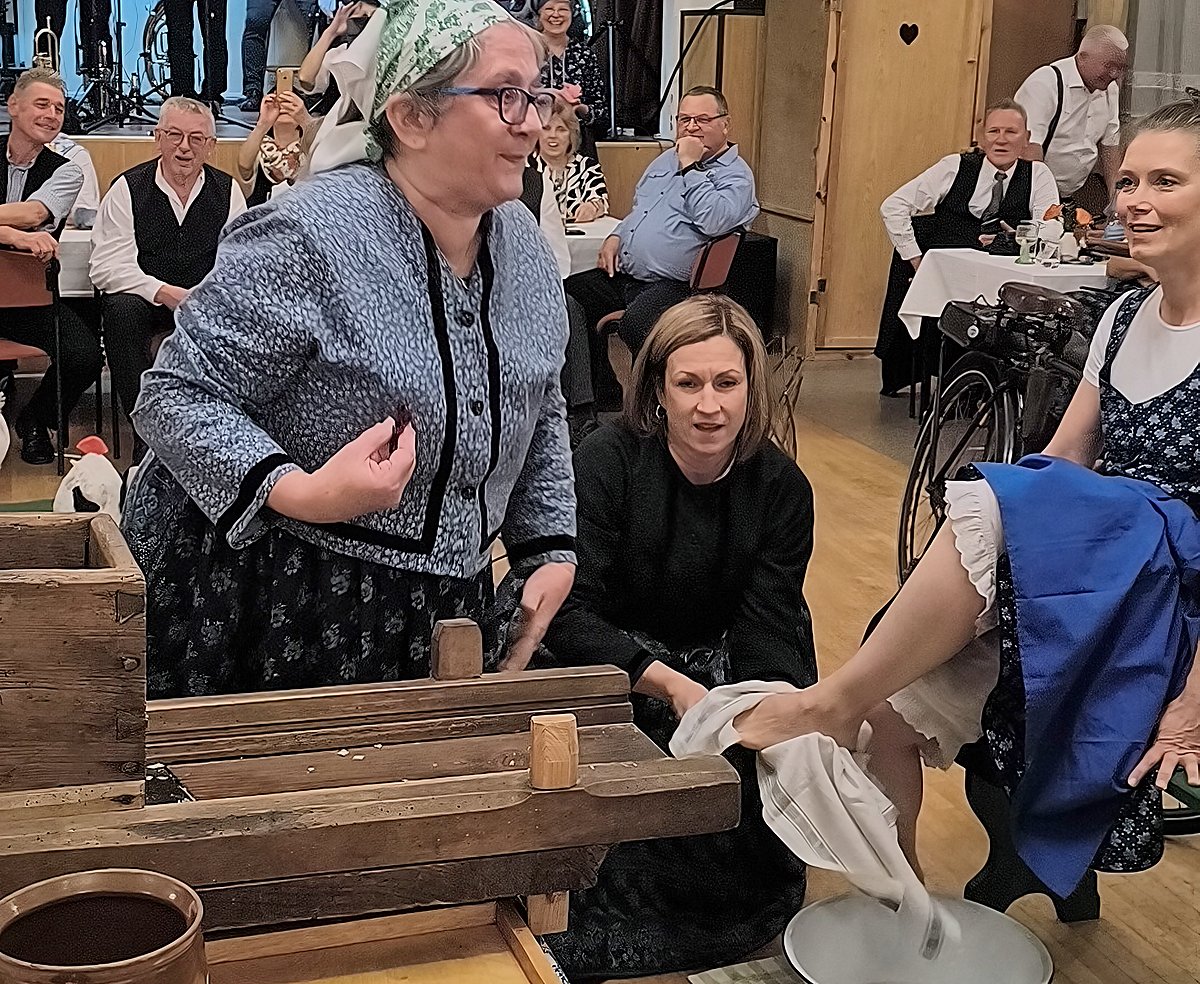 Man sieht ein Bild vom Kartoffelball