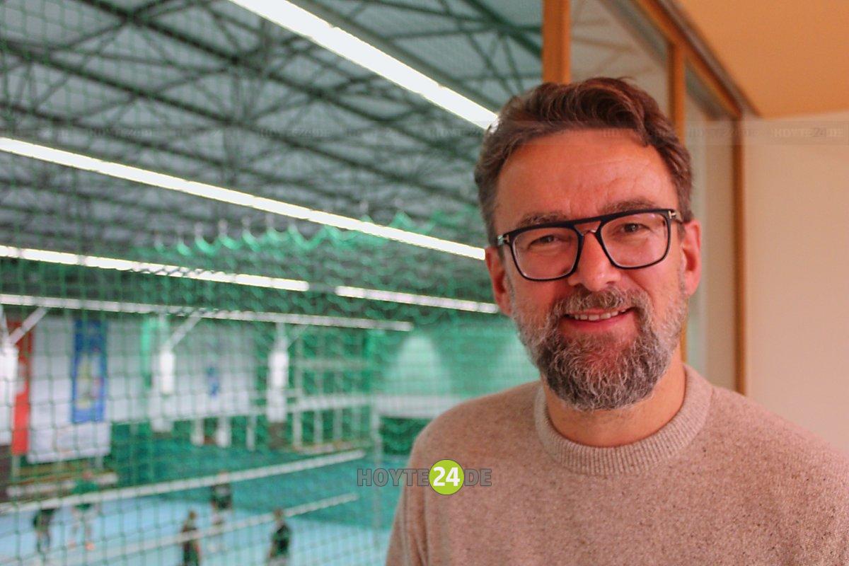 Man sieht Ronny Wagner.