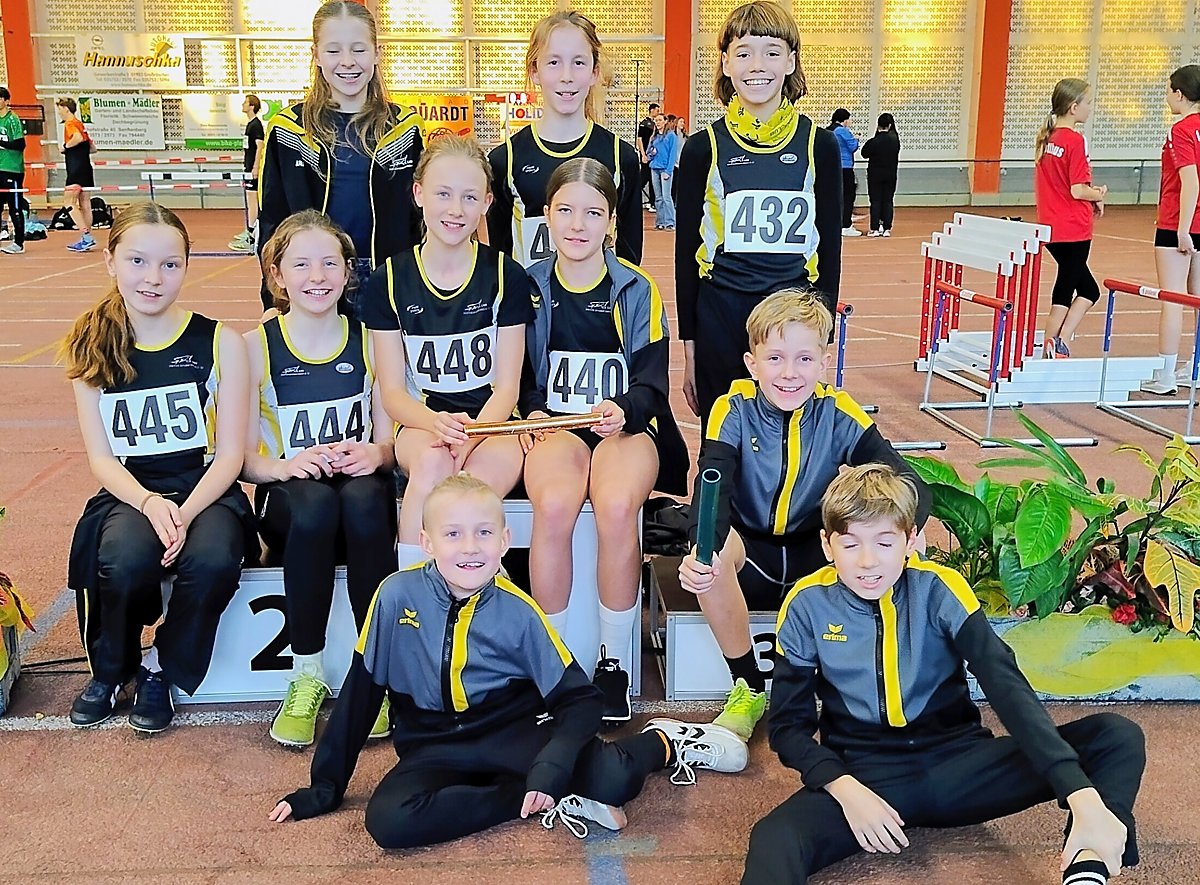 Man sieht junge Leichtathleten des SC Hoyerswerda.