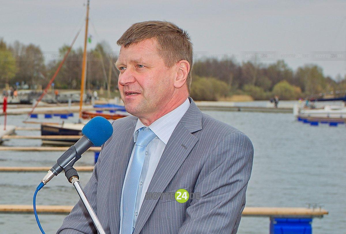 Man sieht OSL-Landrat Siegurd Heinze