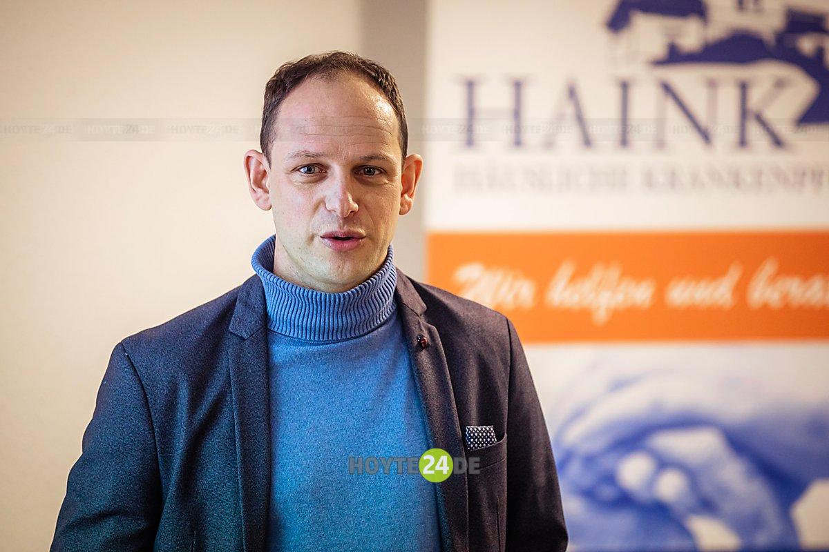 Man sieht Thomas Haink.