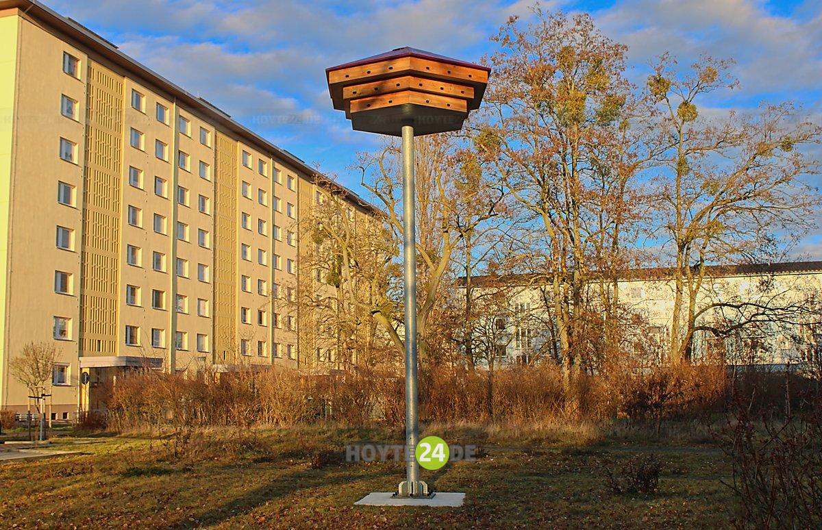 Man sieht den neuen Vogelschutzturm im WK IV.