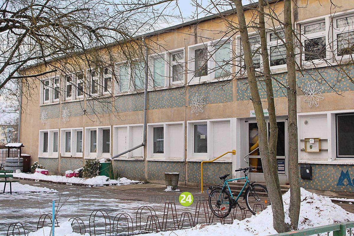 Man sieht eines der beiden Gebäude des Hauses der Begegnungen des Vereins vbff in Hoyerswerda.